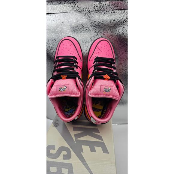 Sz 9m SB DUNK LOW POWER PUFF GIRLS BLOSSOM - Picture 10 of 10